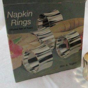 Wm. A. Rogers Fluted Silverplate Napkins Rings Oneida 2" Round Set of 4